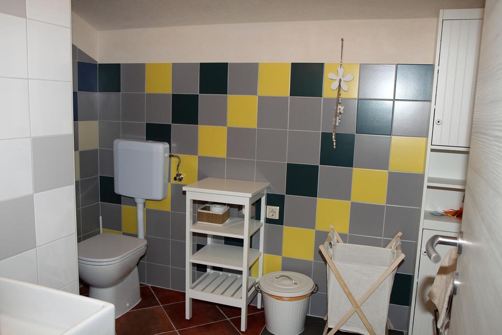 Apartma Obrh Šmarješke Toplice Eksteriør billede